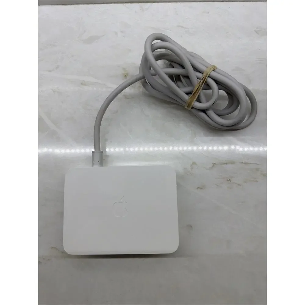 Original Apple A1082 23